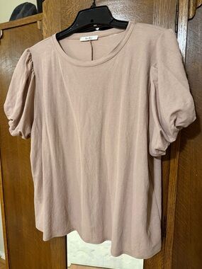 Tres Bien Puff Sleeve Crewneck Tee in Mauve Tan, XL